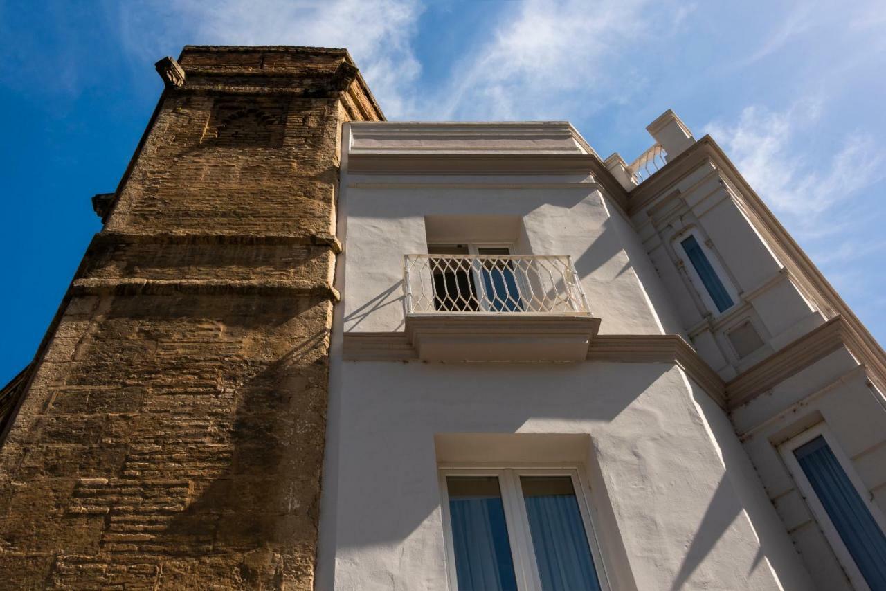 Torre Homenaje Historical Suites Sevilla Eksteriør billede