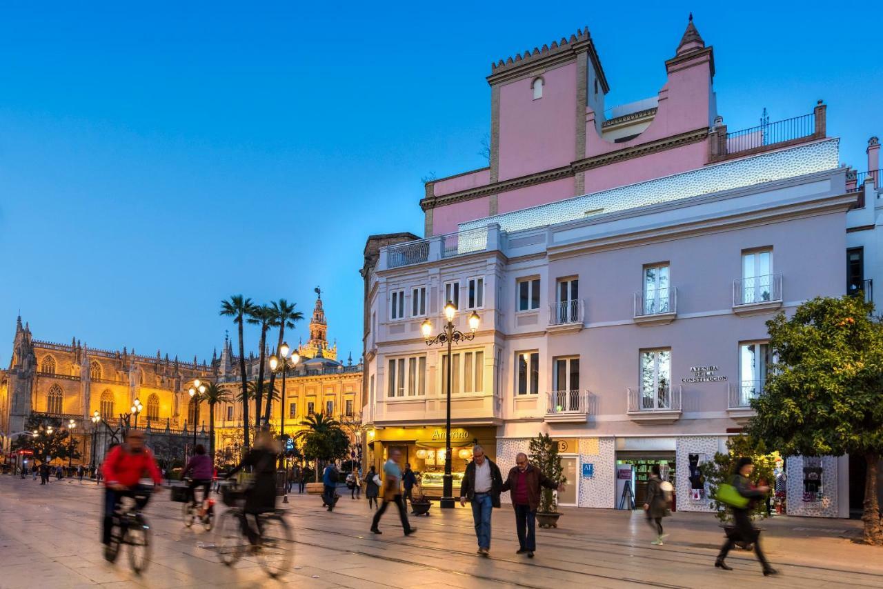 Torre Homenaje Historical Suites Sevilla Eksteriør billede